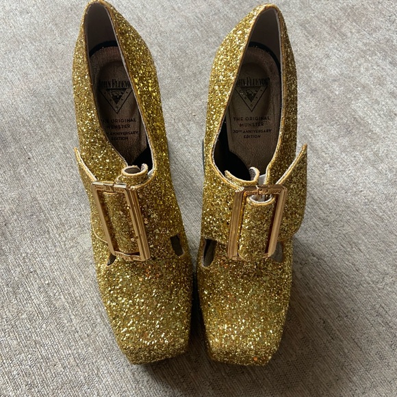 John Fluevog Gold Mega Munster Original Baroque Platform Heels - Picture 4 of 17